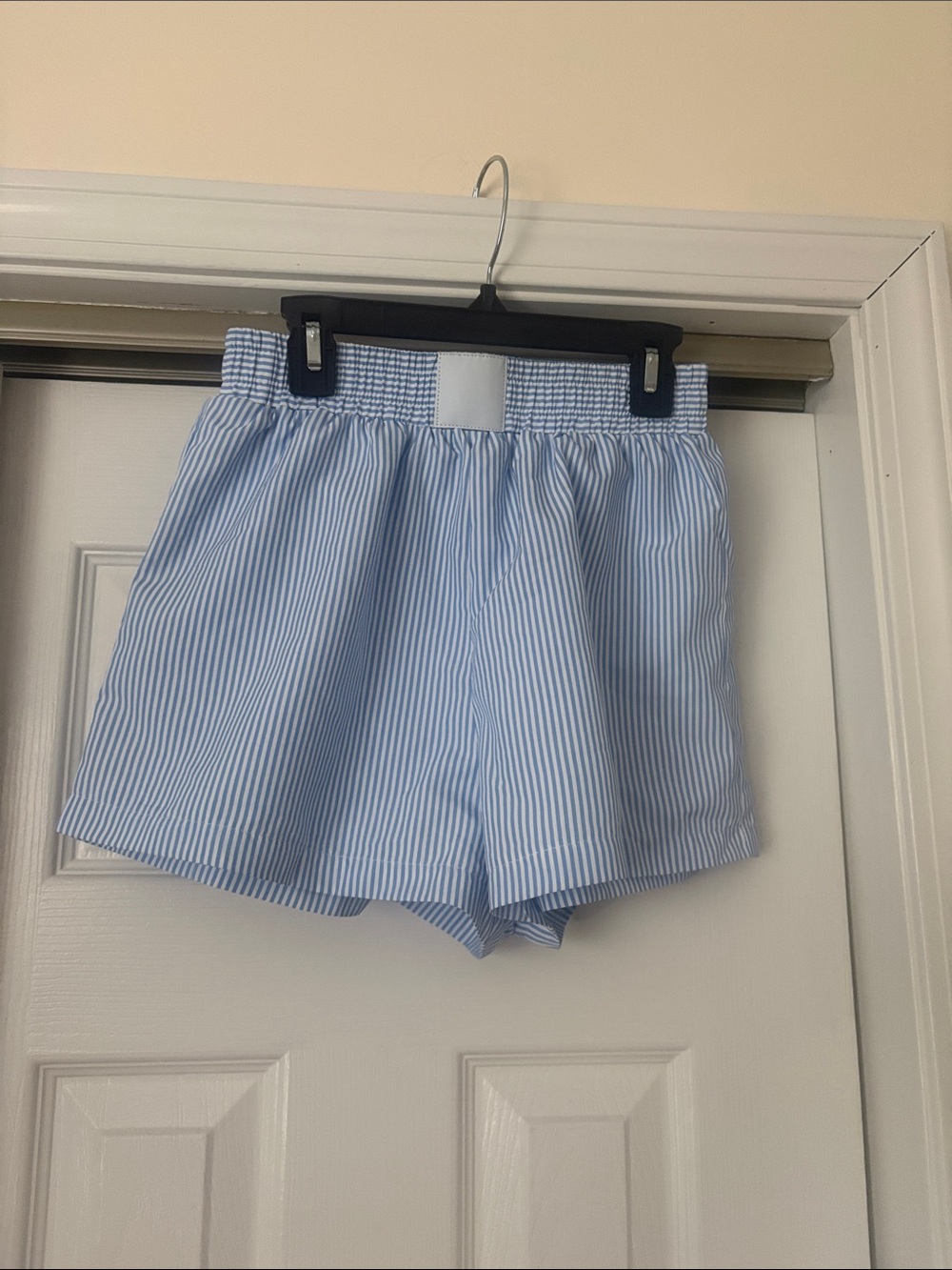 SHEIN Light Blue Striped Women’s Elastic Waist Shorts